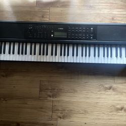 Yamaha PSR-EW320