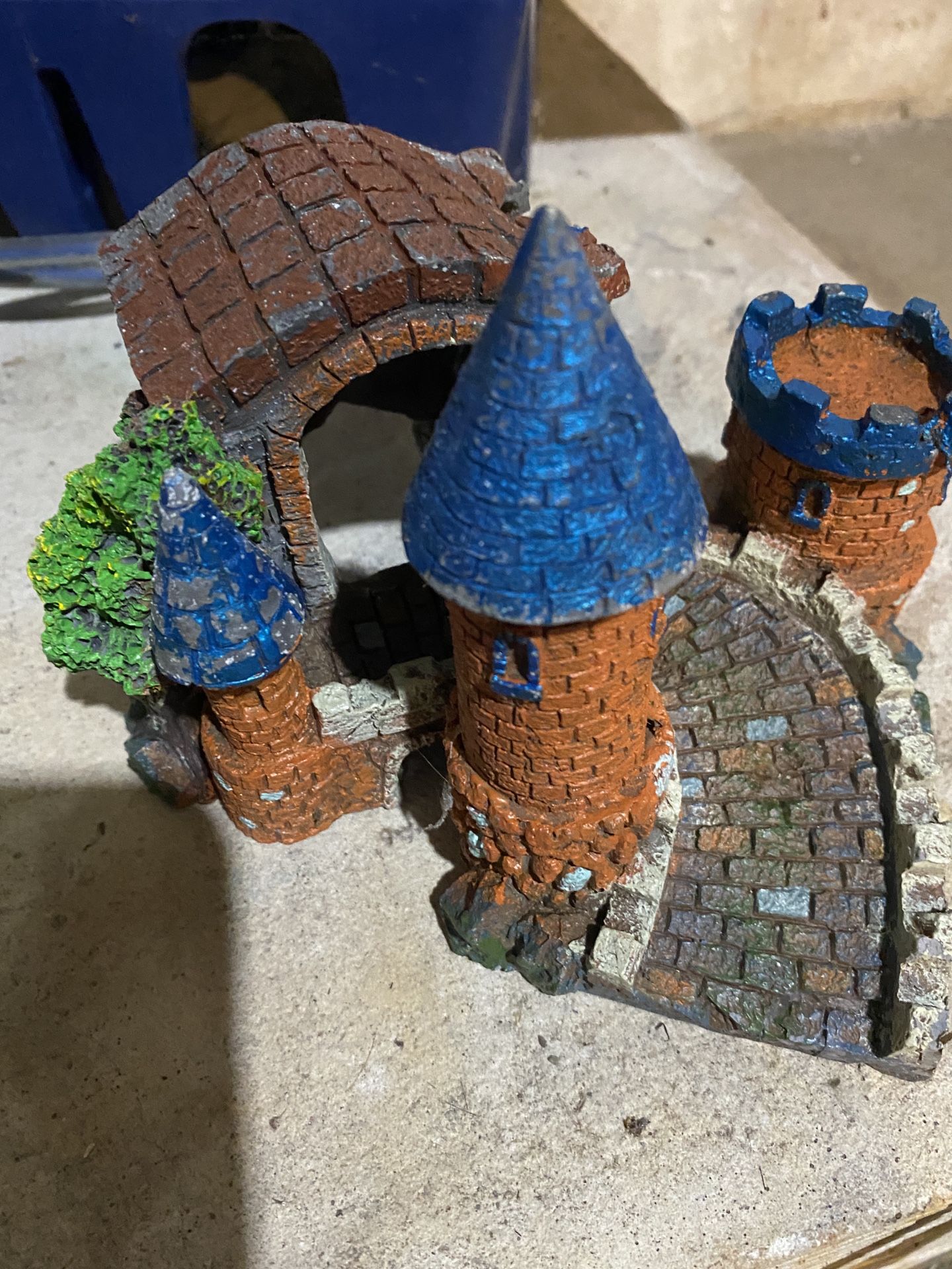 Aquarium Ornament