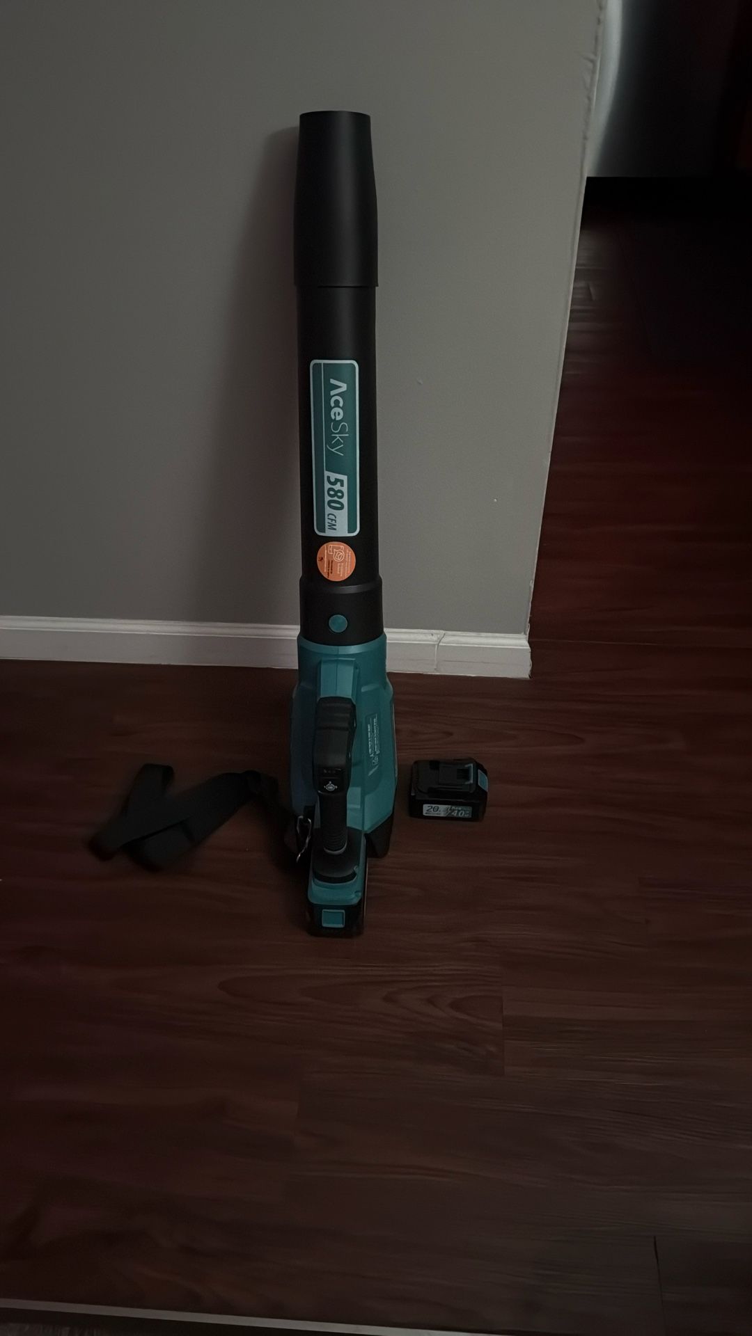 Powerful Leaf Blower 