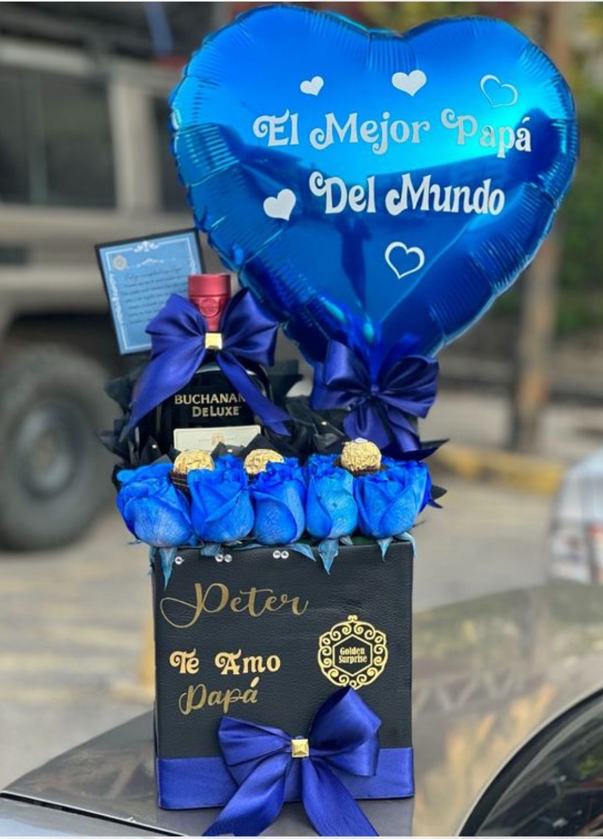 beautiful details for dad💙