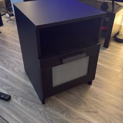 Nightstand 