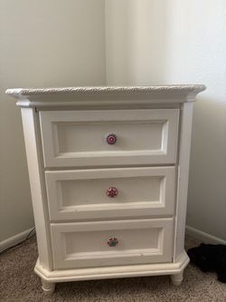 White dresser