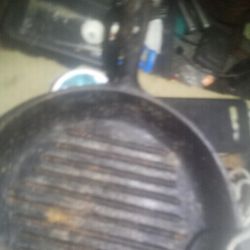 Cast Iron Skillet 