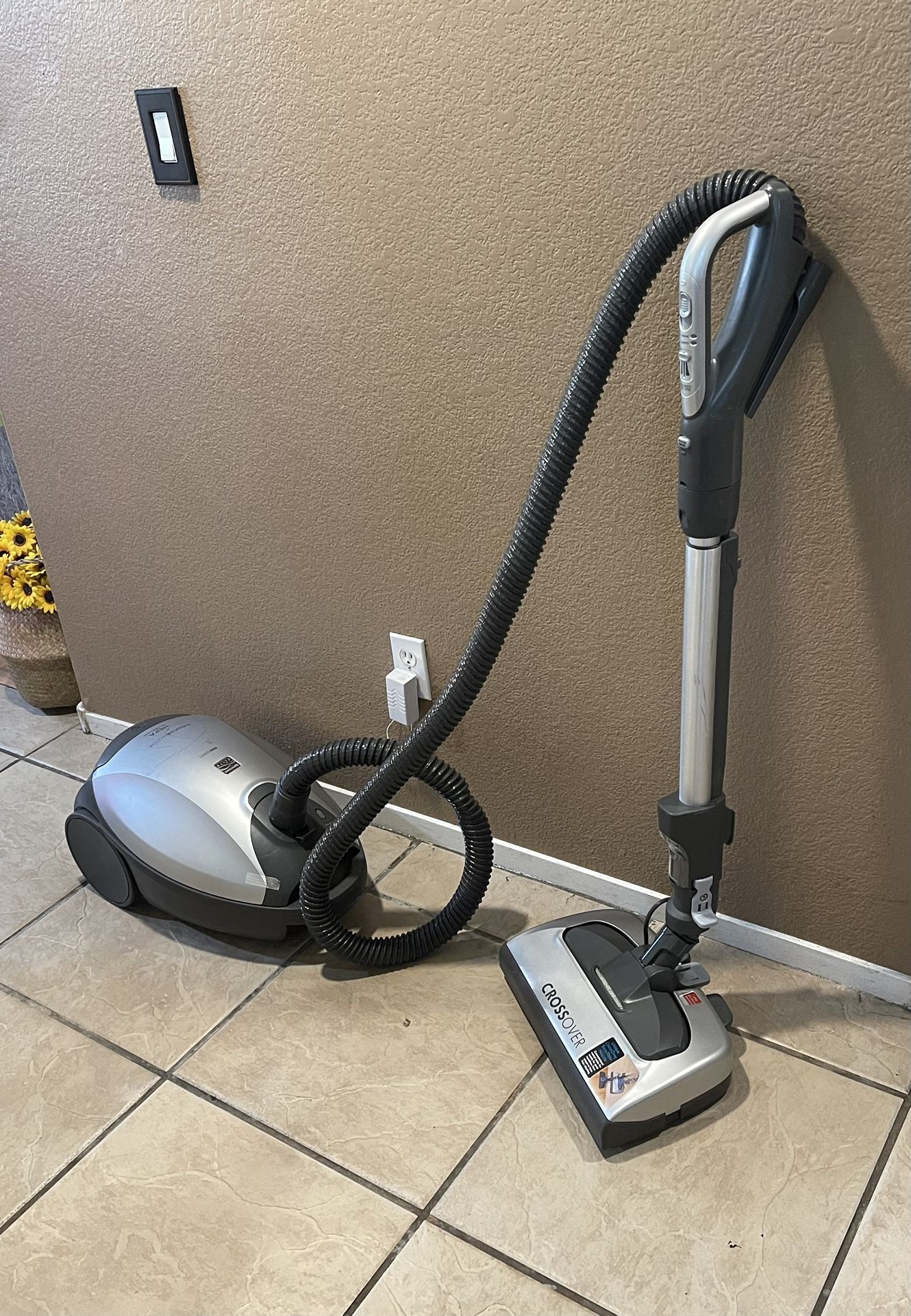 KENMORE Elite CrossOver 800 Series Canister Vacuum Cleaner Model