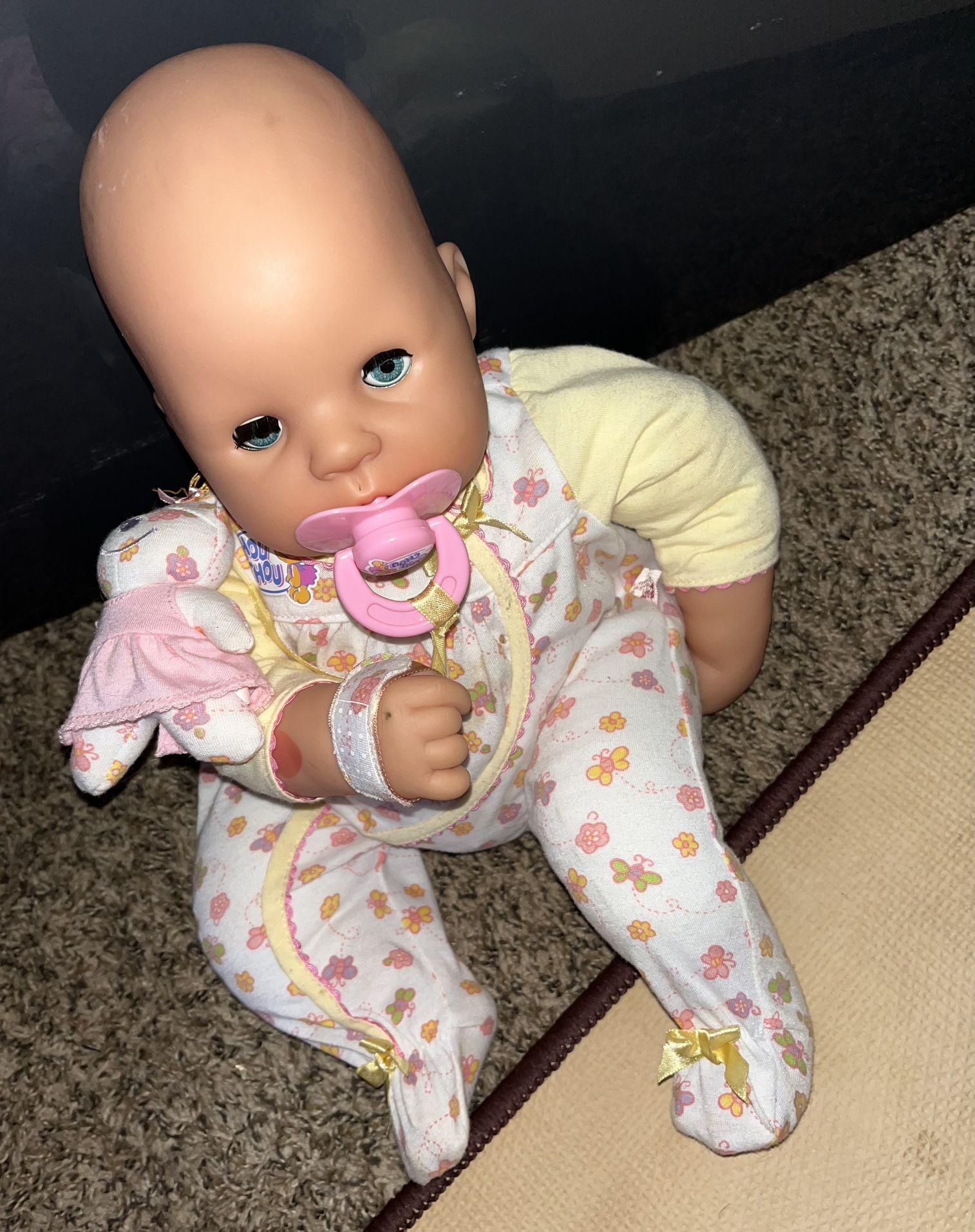Chou Chou Doll, Gently Used