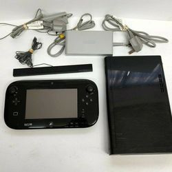 Nintendo WiiU Black 32GB with Pro controller included