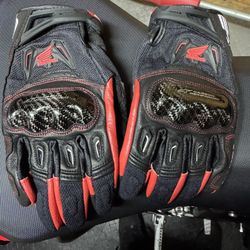 Alpine Star Motorcycle Gloves 