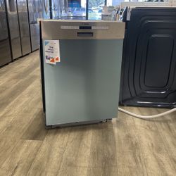 Bosch - 300 Series 24” Front Control Smart Built-In Stainless Steel Tub Dishwasher with 3rd Rack and AquaStop Plus, 46dBA - Stainless Steel