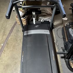NordicTrack Treadmill  🏁