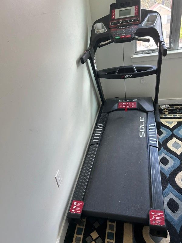 Sole Treadmill