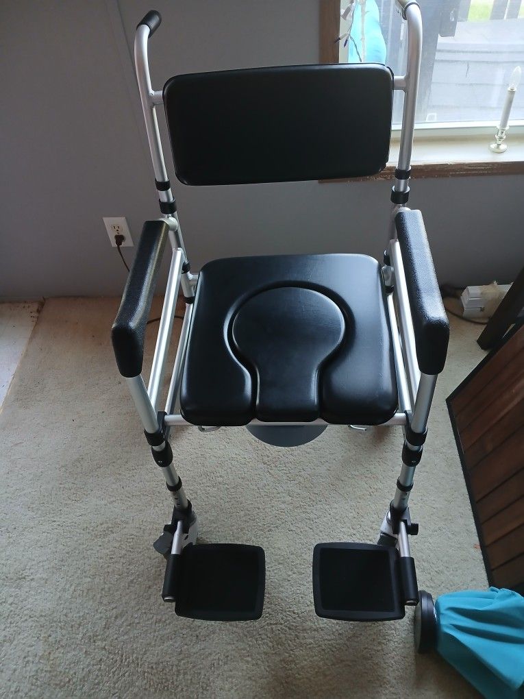 Folding Shower Chair With Wheels