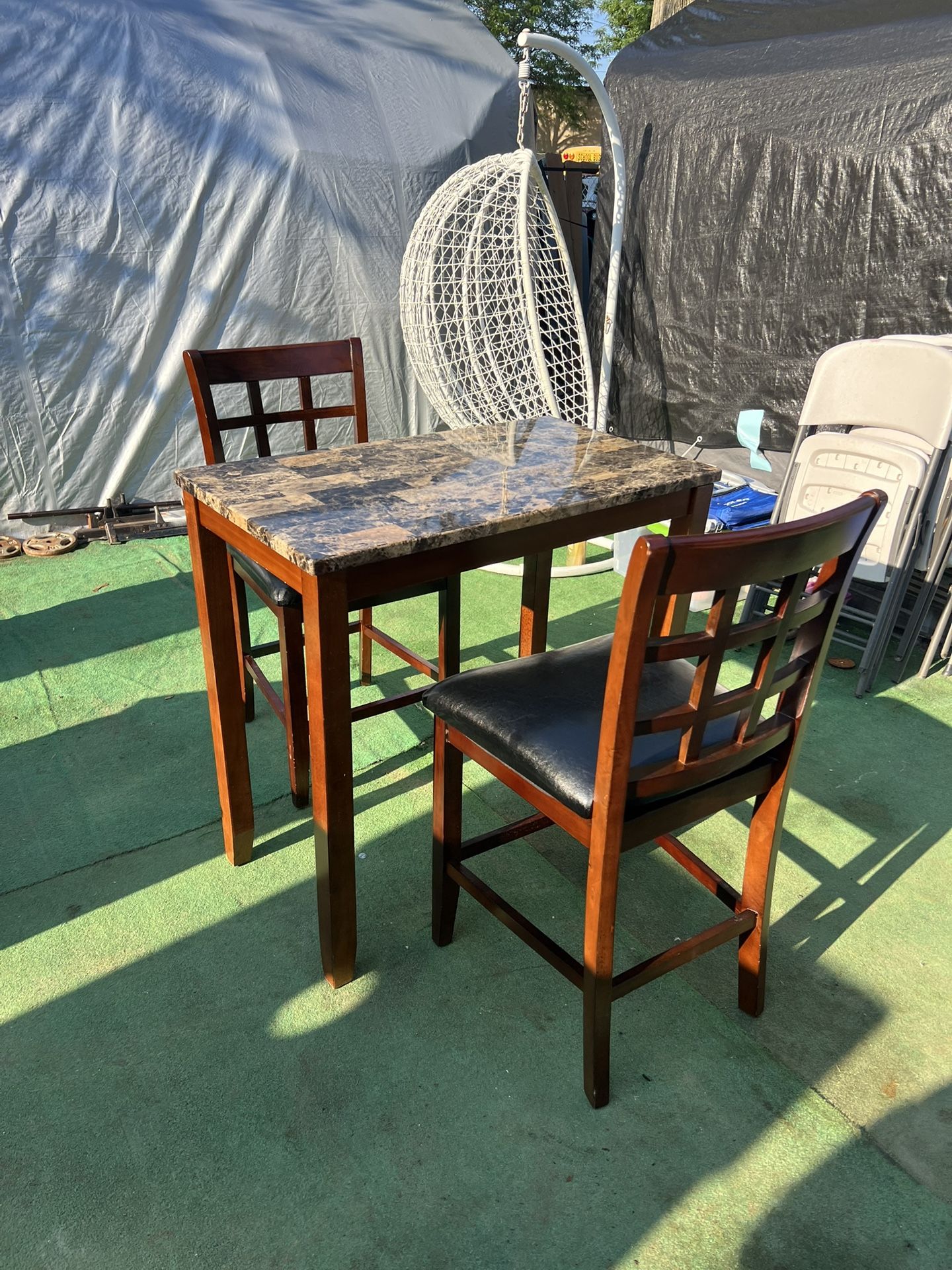 Dinning Table