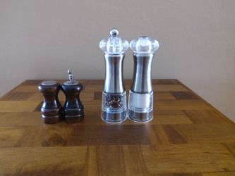 2 Sets Of Different Salt & Pepper Shakers
