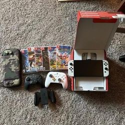 Working Perfect OLED Console Bundle With Games Working Perfectly and Controller plus Case 