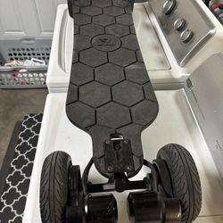WowGo AT2 all-terrain E Skateboard