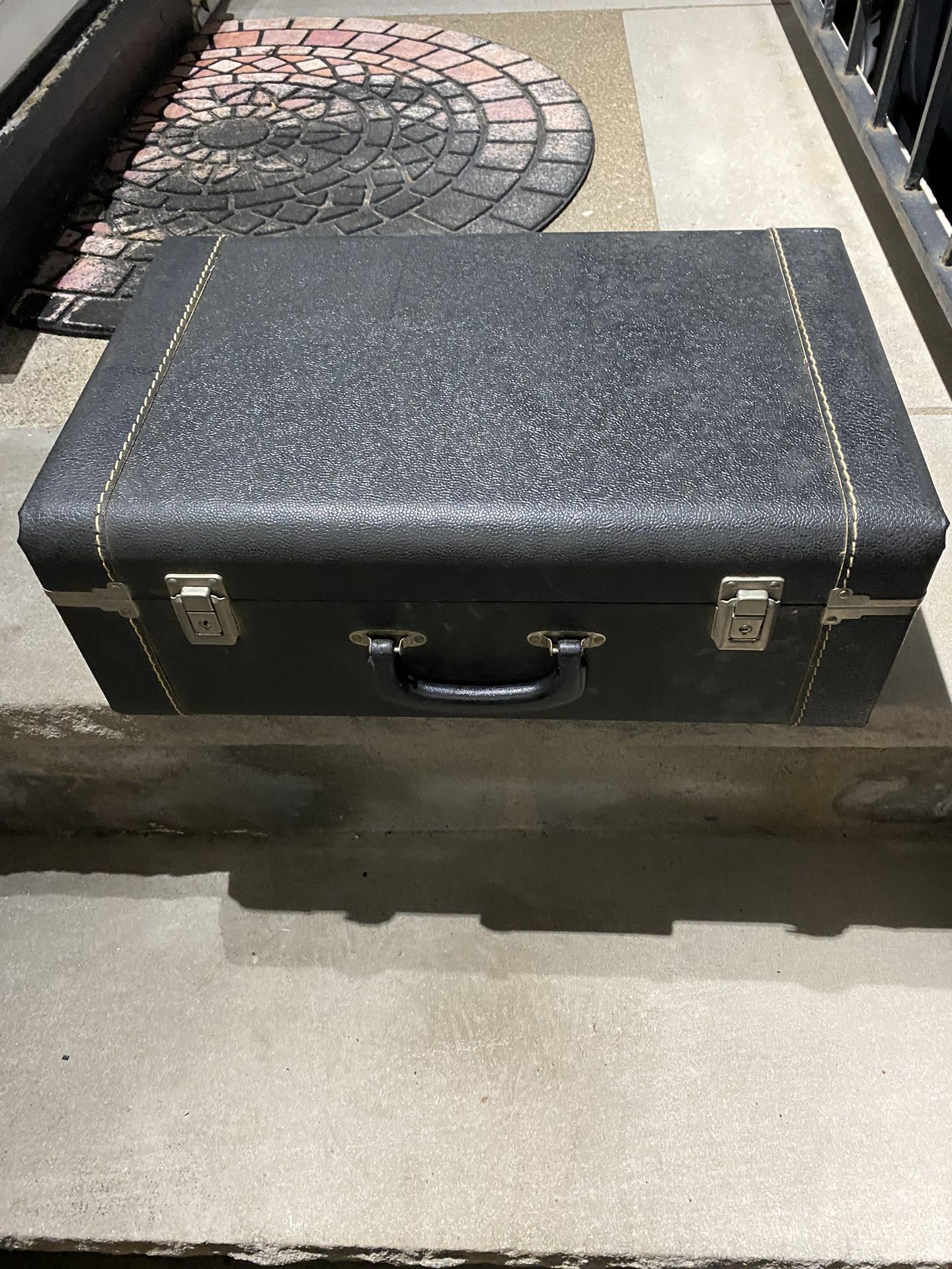 Hard Case With Locking Key