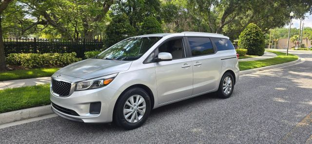 2016 Kia Sedona