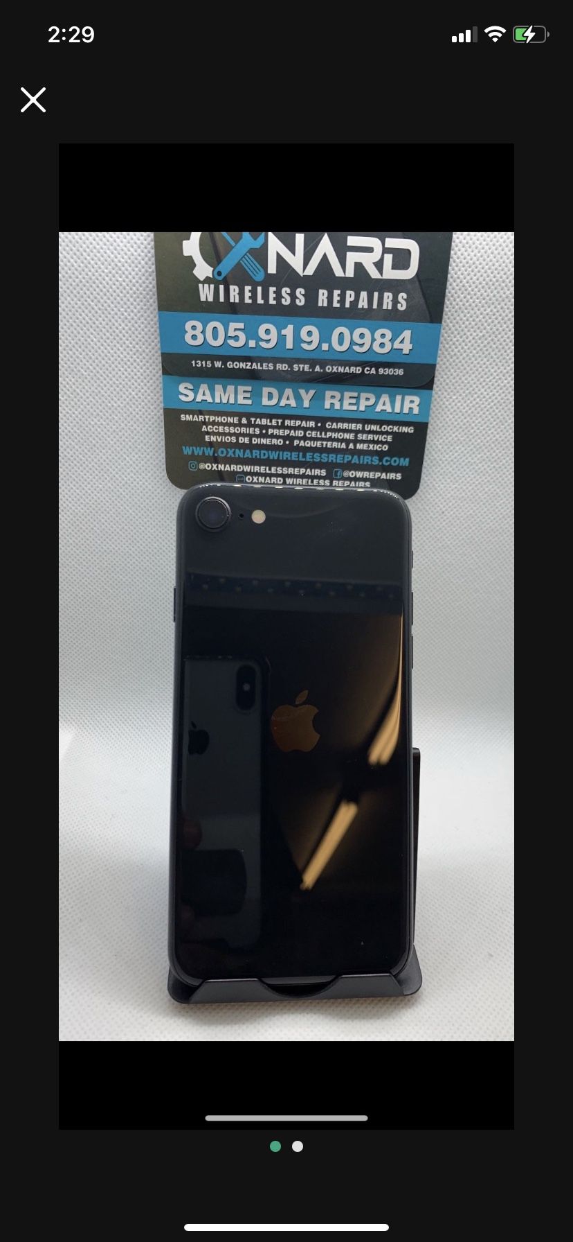 iPhoneSE 2nd Gen 64 GB Unlocked $300