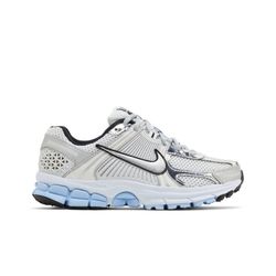 Nike Women’s Vomero 5 “ Metallic Silver Blue Tint “
