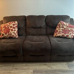 Chaise Lounge & Couch 