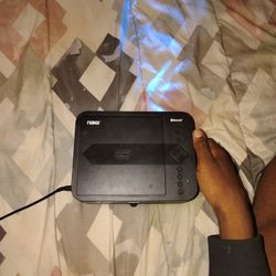 Naxa Projector 