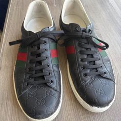 Authentic Gucci Ace Black Logo Size 10