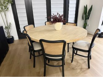 6  Dining Chairs For Sale
