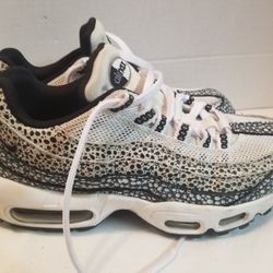 Air Max 95 Safari women's Size 8.5