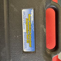 Mityvac  compression test kit
