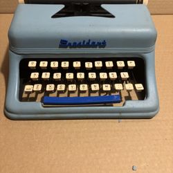 Vintage Presidential Typewriter 