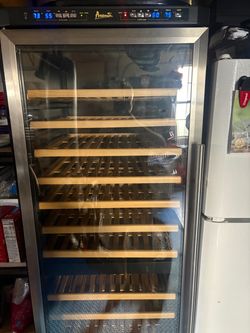 Avanti Dual Zone Wine Fridge