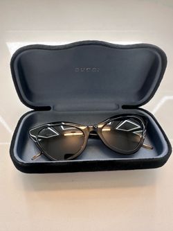 Gucci sunglasses 100% authentic