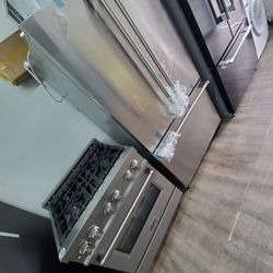 VIKING FRIDGE and z line stove  open box new..Zline stove duel feud 220 volt  6 month store warranty ready to deliver bith item $3999