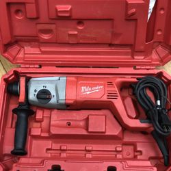 Milwaukee 1” SDS Plus Hammer Drill 
