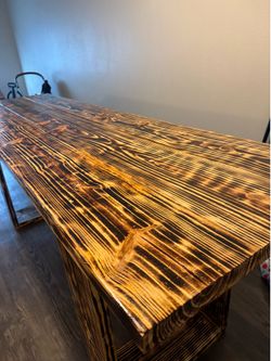 Bar dinning table
