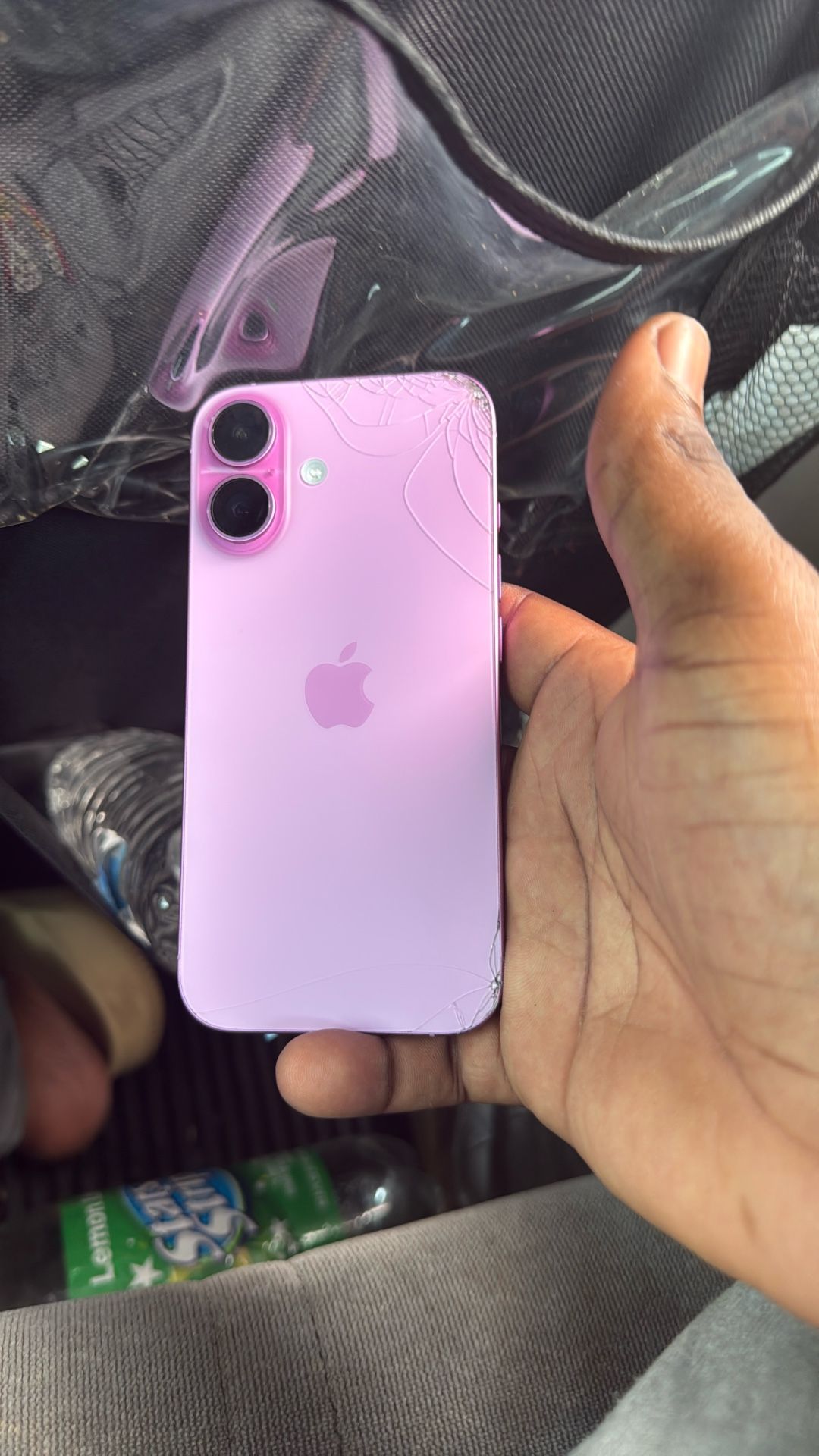 iPhone 16 Pink