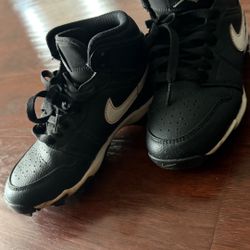 Baseball/softball Cleats