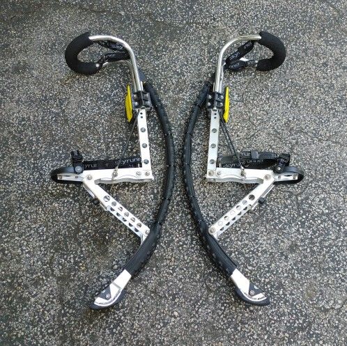 Adult Jumping Stilts Kangaroo Bouncing Shoes Fitness Exercise Spring Pogo Cosplay Circus Acrobat Skyrunner Poweriser Air Trekker 110kg Trampoline 003