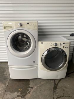 Mega capacity washer and dryer electric $290 set