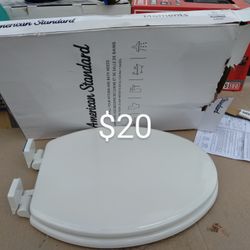 American standard Toilet Lid
