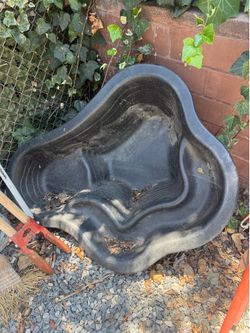 Pond liner