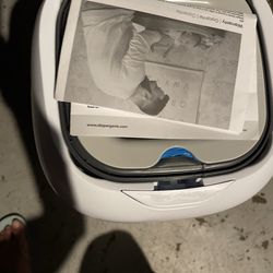 Genie diaper trash can
