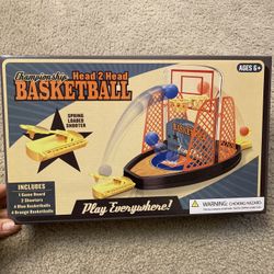 NWT Head To Head basketball Game Toy