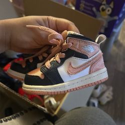 Air Jordan 1 Mid TD 'White Light Madder Root' infant/toddler shoes