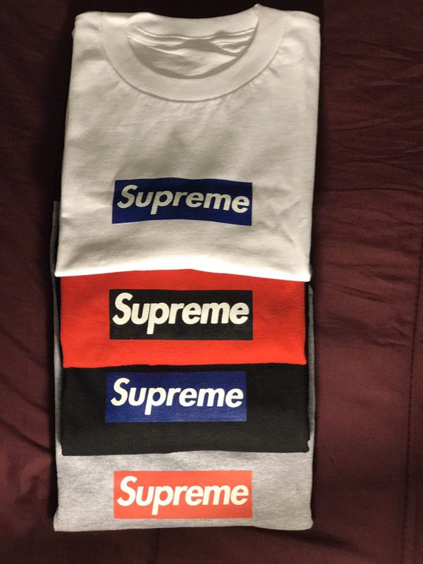 Supreme Bullet Hole Box Logo Tee T-Shirt White Sz Large for Sale in  Chicago, IL - OfferUp