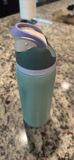 Owala water bottle