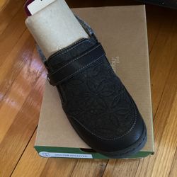 New JBU  Black Shoes Sz 8w