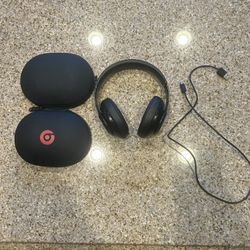 Beats Studio 3 Headphones