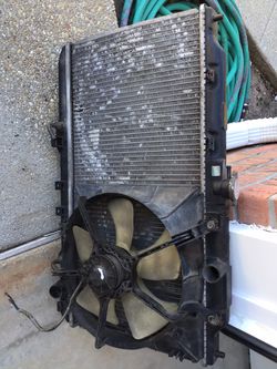 Used 92 Acura integra radiator an fan