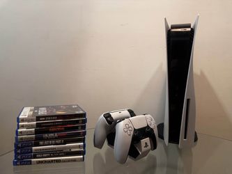 PS5 Disc Edition Bundle — 2 Controllers, Charging Dock + 8 Games